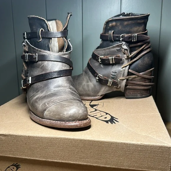 Freebird Crue by Steven Grey Size 8 - Picture 1 of 12